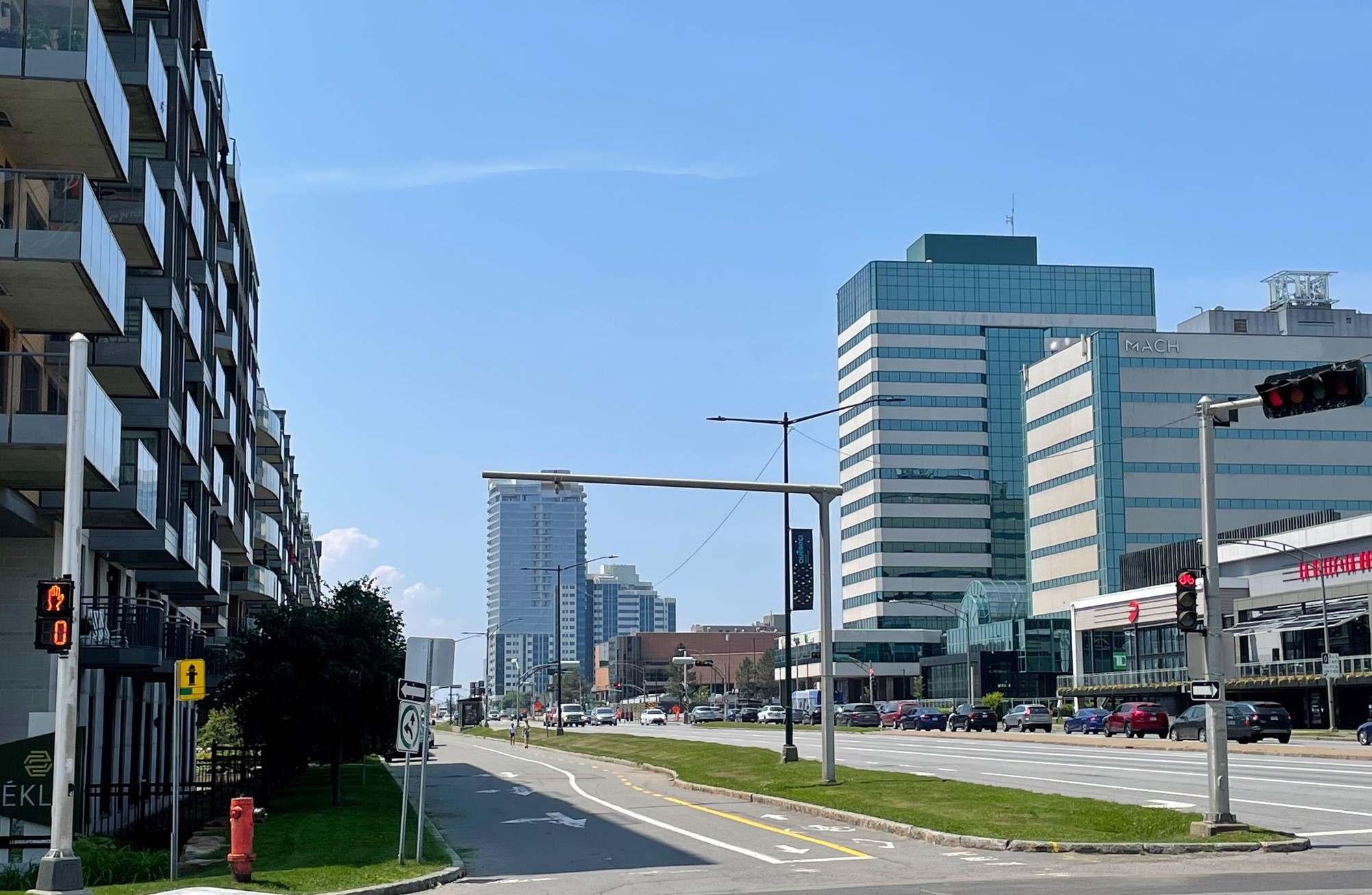 Boulevard Laurier à Sainte-Foy été 2023